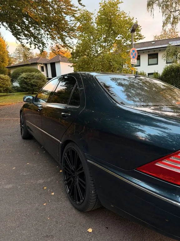 Mercedes-Benz S 500
