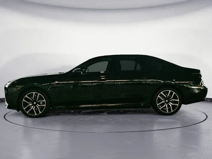 BMW 750