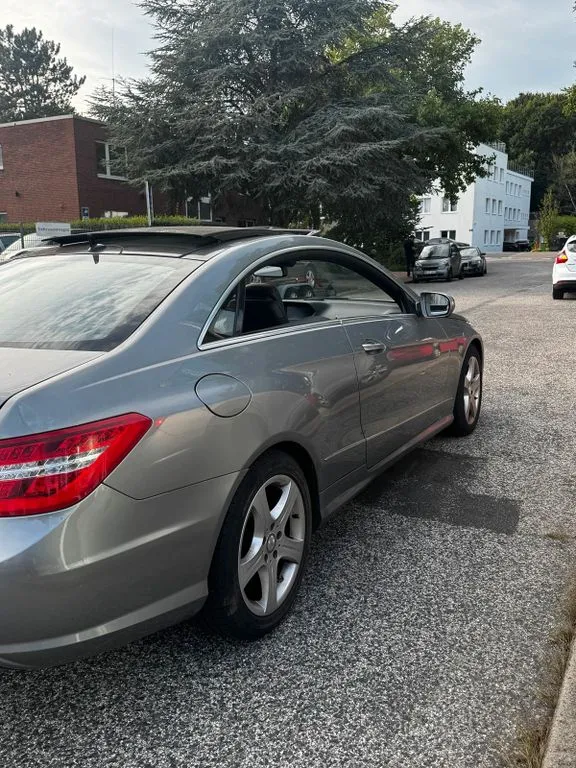 Mercedes-Benz E 350