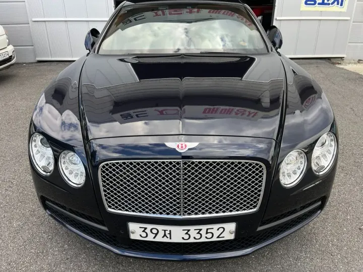 Bentley Flying Spur
