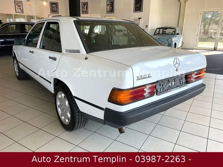 Mercedes-Benz 190