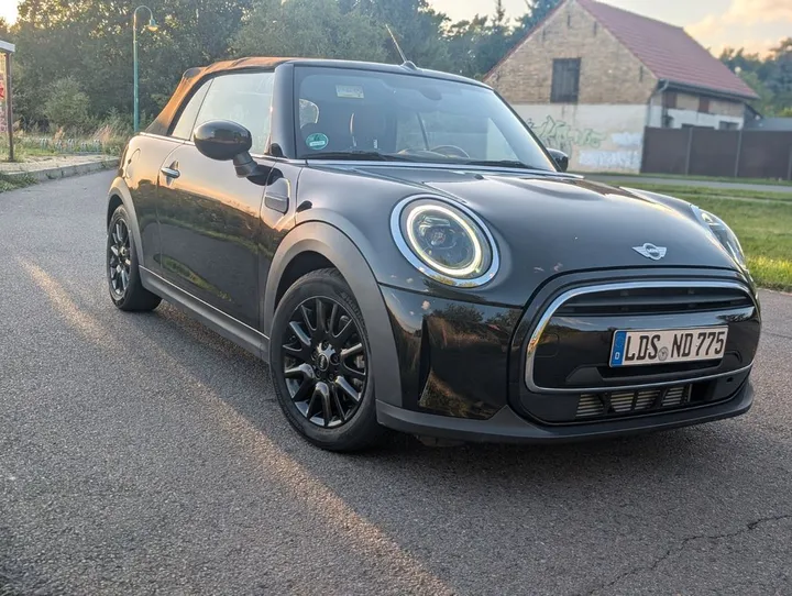 MINI Cooper Cabrio