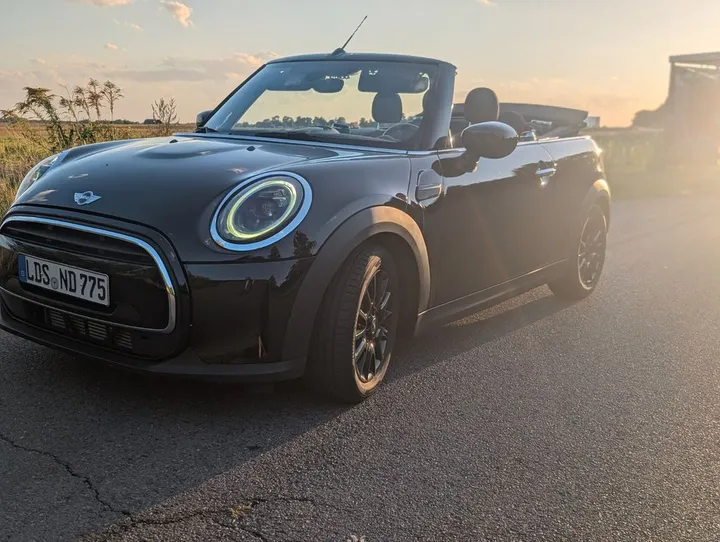 MINI Cooper Cabrio