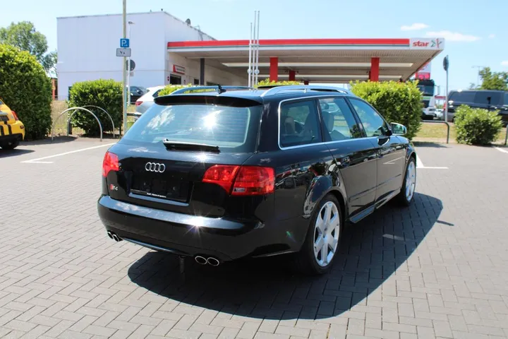 Audi S4