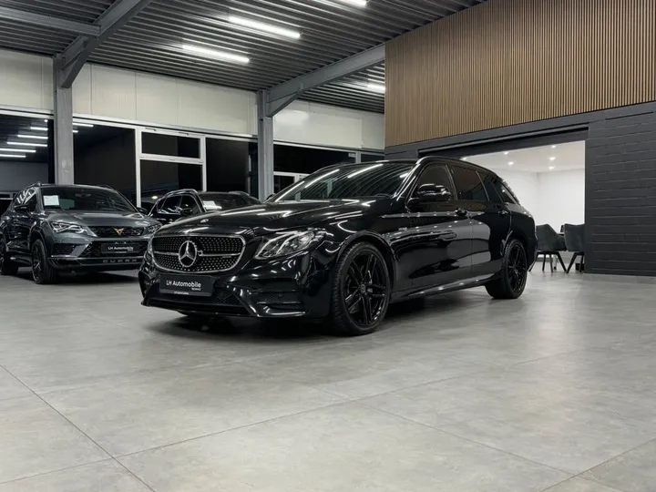 Mercedes-Benz E 43 AMG