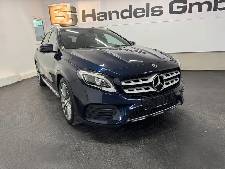 Mercedes-Benz GLA 250