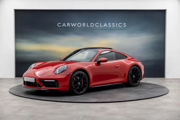 Porsche 992