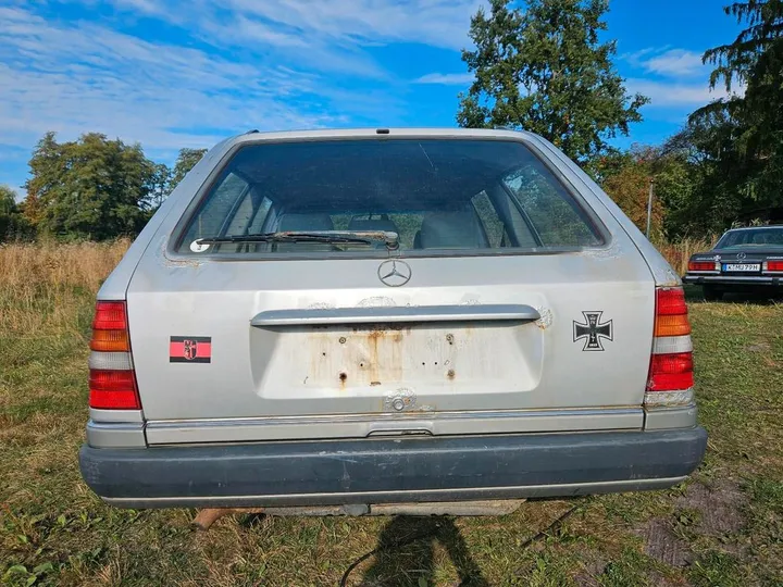 Mercedes-Benz C 250