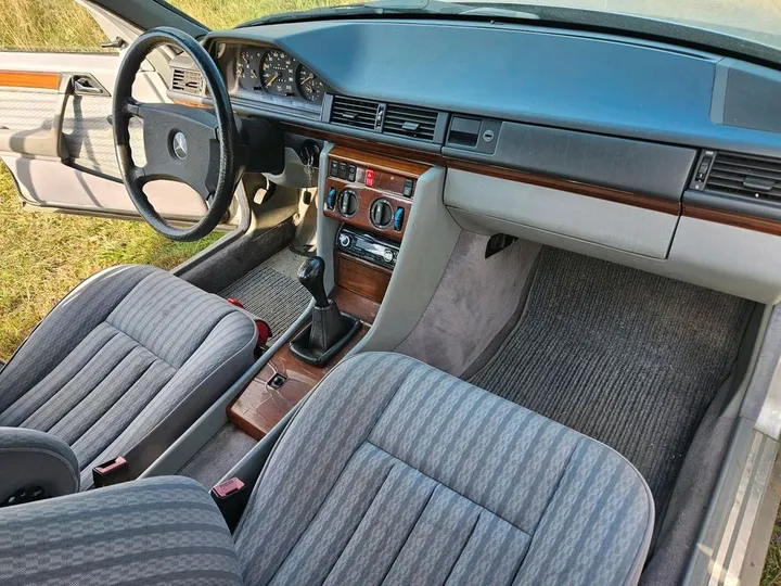 Mercedes-Benz C 250