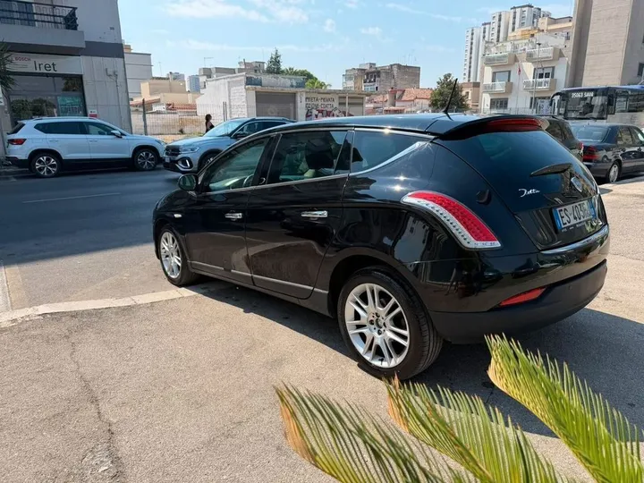 Lancia Delta