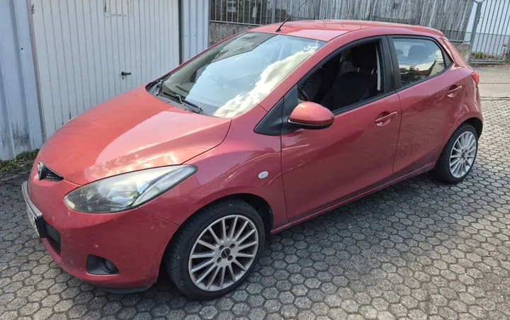 Mazda 2