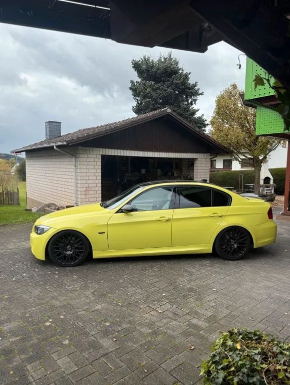 BMW 325