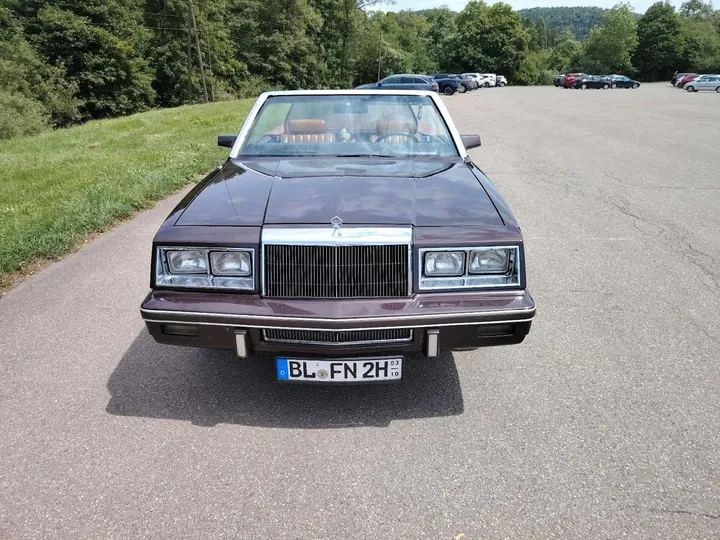 Chrysler Le Baron