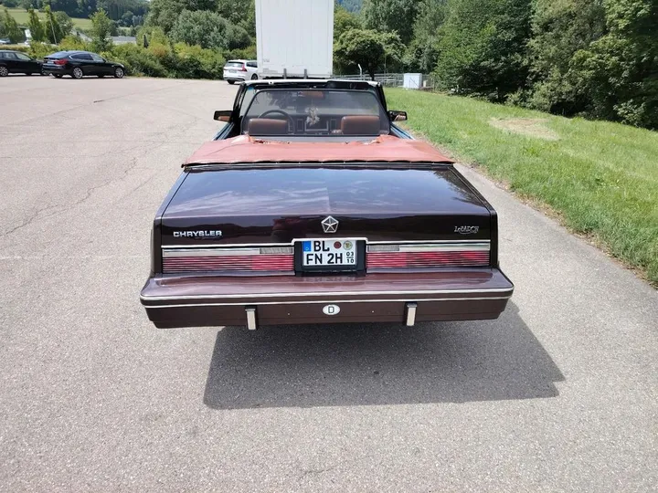 Chrysler Le Baron