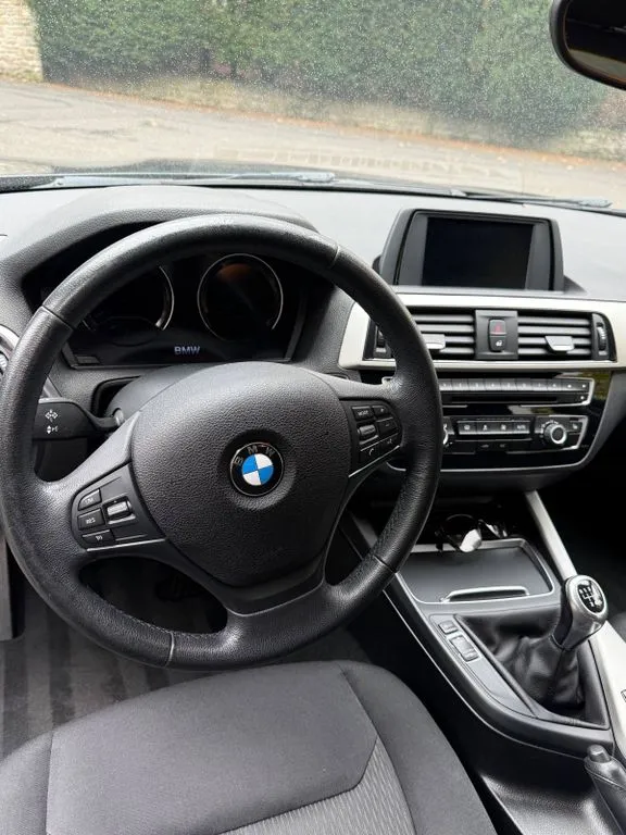 BMW 118
