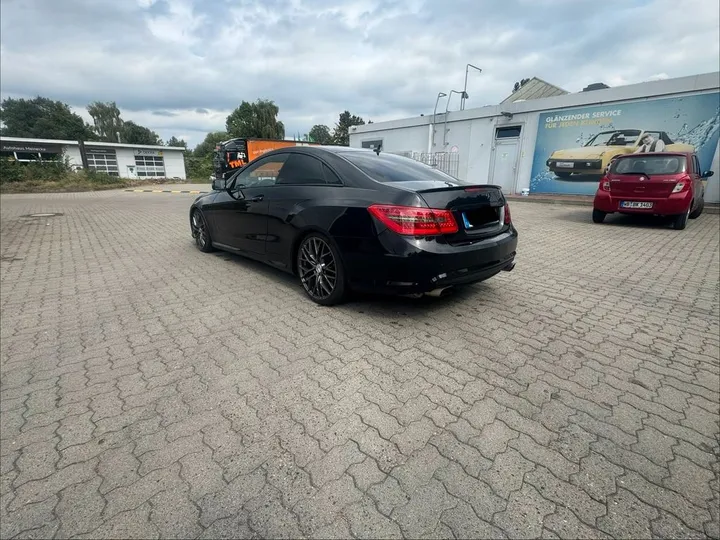 Mercedes-Benz E 350