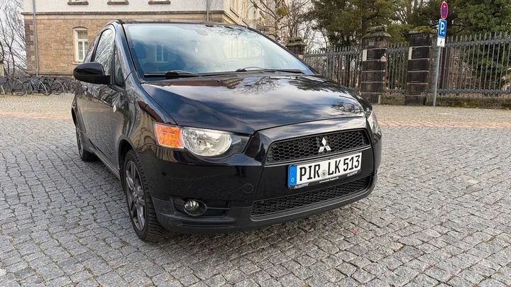Mitsubishi Colt
