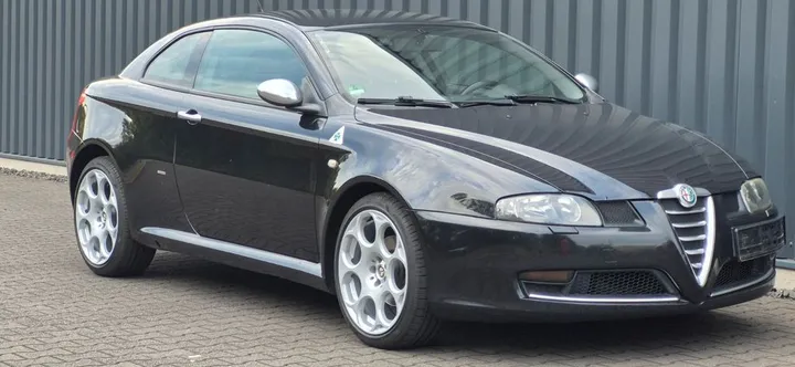 Alfa Romeo GT