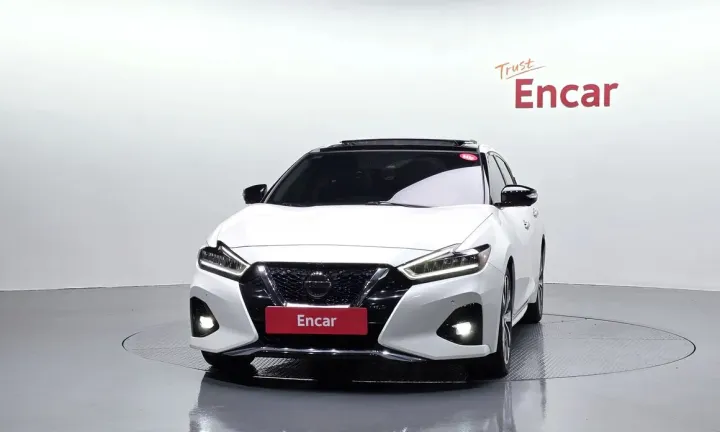 Nissan Maxima