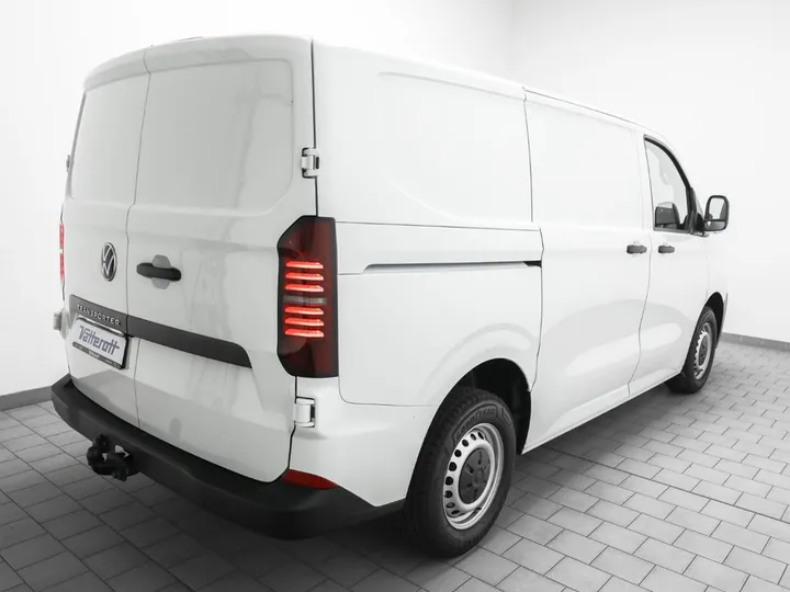 Volkswagen T7 Transporter