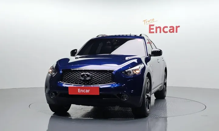 Infiniti QX70