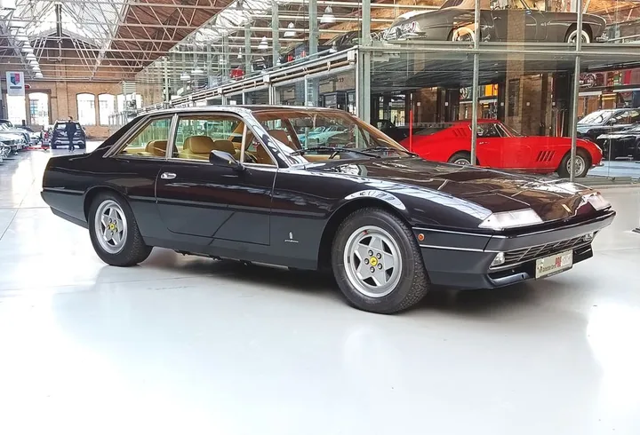 Ferrari 412