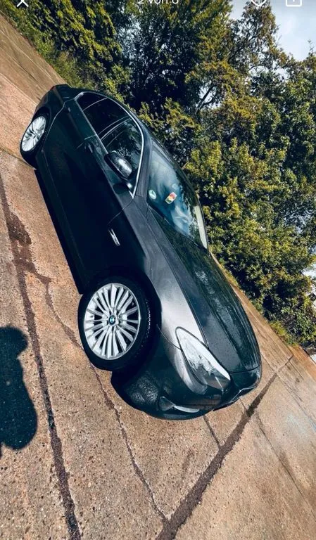 BMW 523