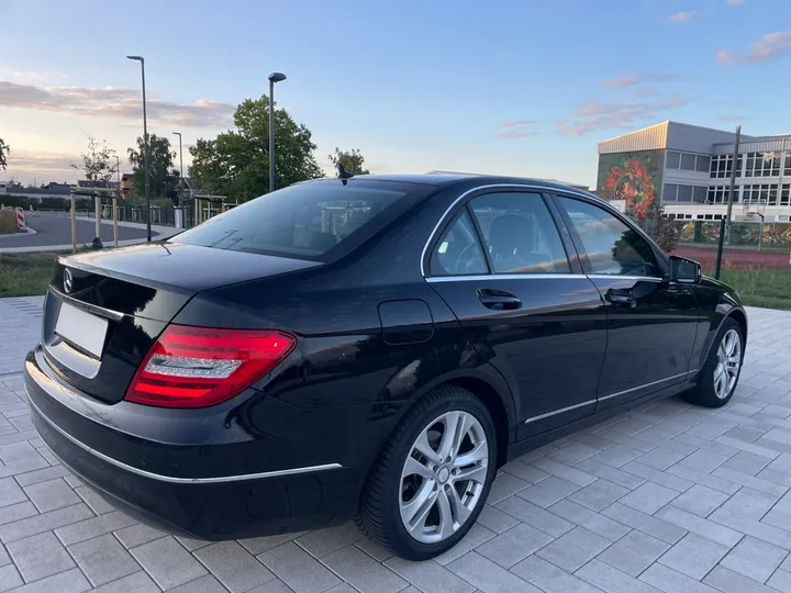 Mercedes-Benz C 200