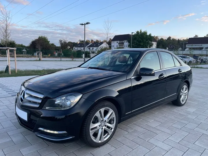 Mercedes-Benz C 200