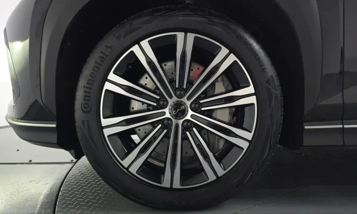 BYD Sealion 7