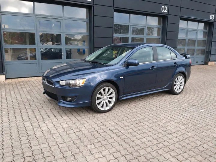 Mitsubishi Lancer