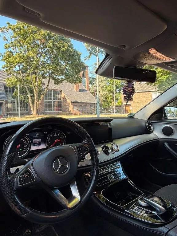 Mercedes-Benz E 250