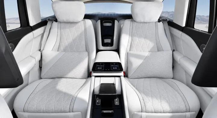 Mercedes-Benz GLS 600