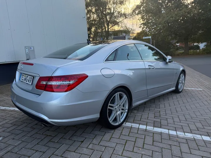 Mercedes-Benz E 350