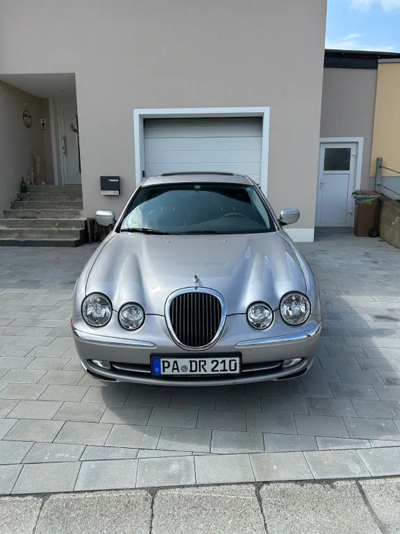 Jaguar S-Type