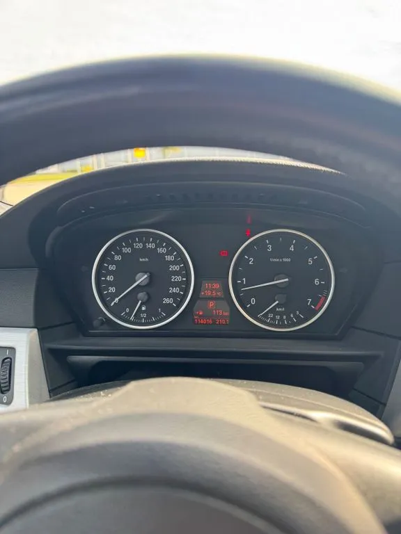 BMW 550