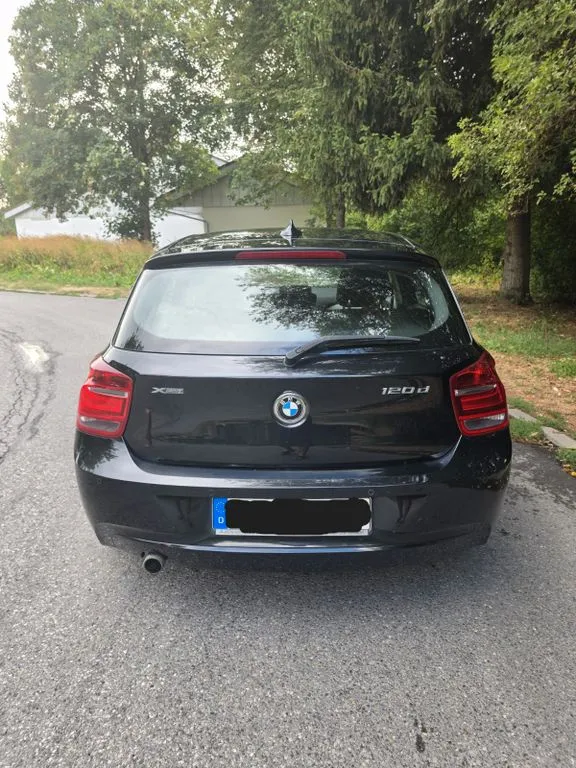 BMW 120