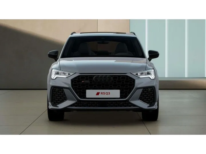 Audi RSQ3