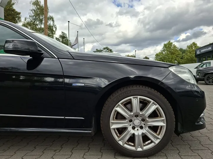 Mercedes-Benz E 350
