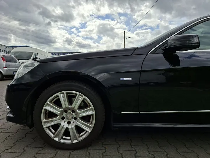 Mercedes-Benz E 350