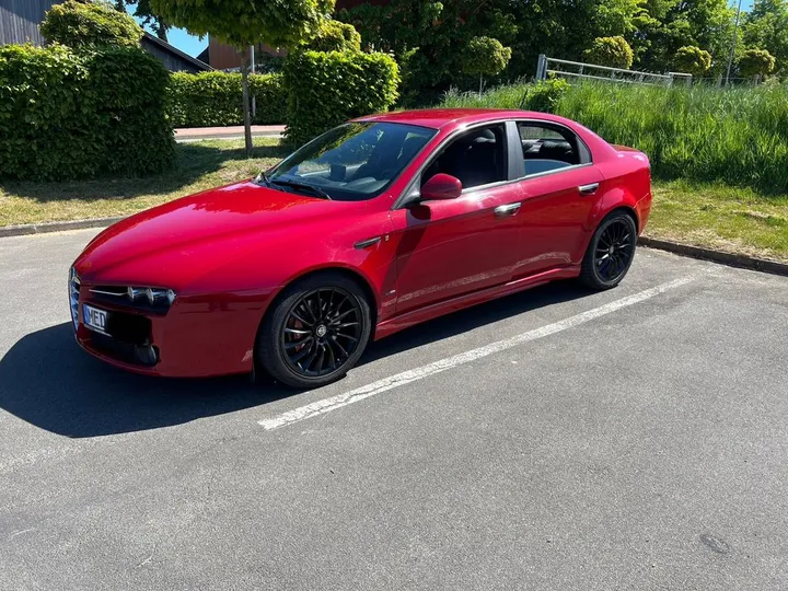 Alfa Romeo 159