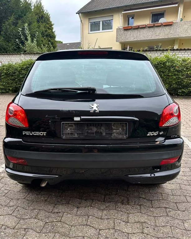 Peugeot 206