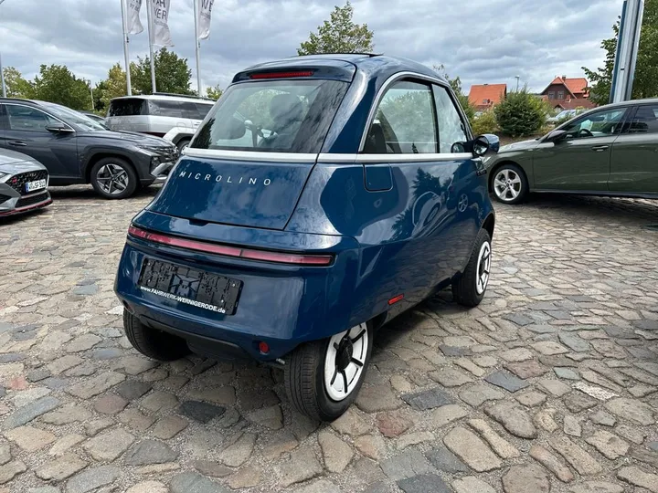 Microlino Pioneer