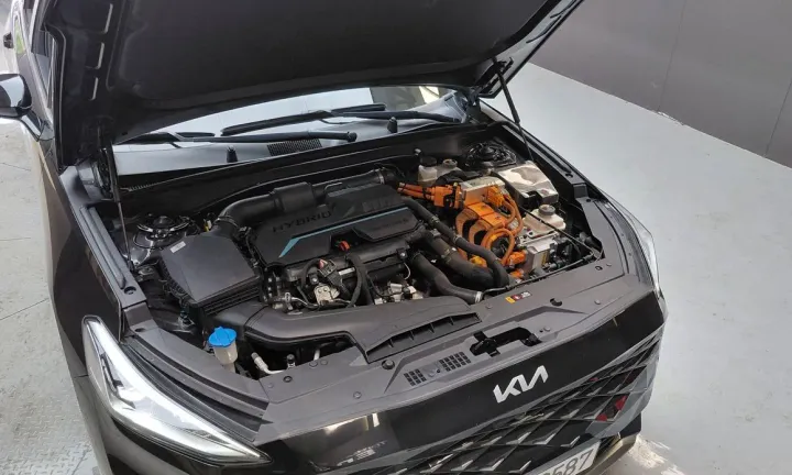 Kia K8