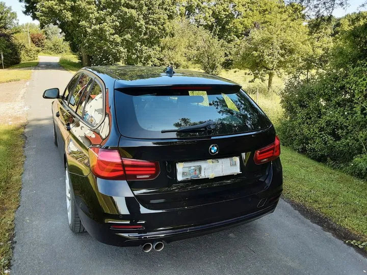 BMW 335
