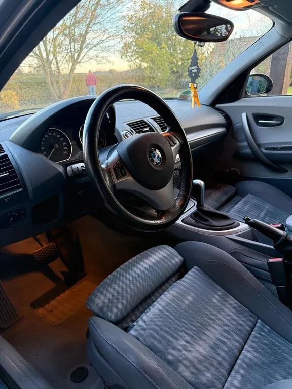 BMW 120