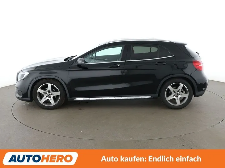 Mercedes-Benz GLA 180