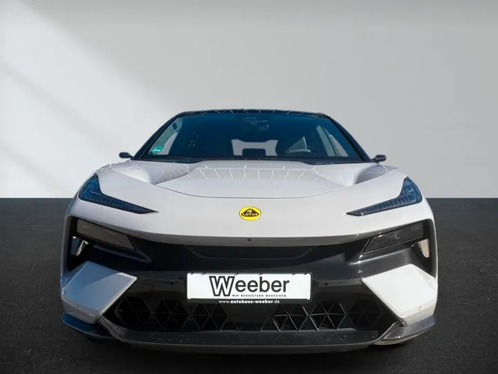 Lotus Eletre