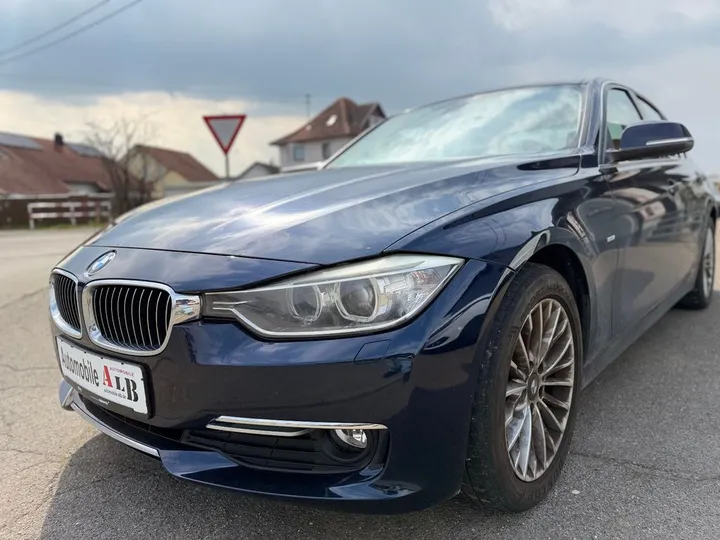 BMW 320