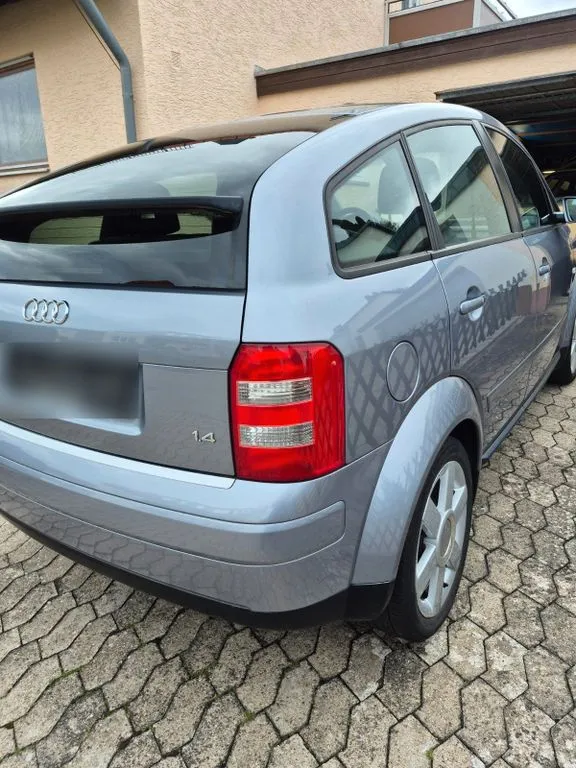 Audi A2